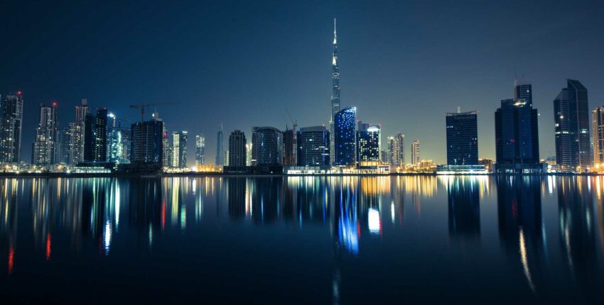 Amsterdam - Dubaj : prenájom súkromného lietadla