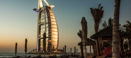 Paríž - Dubaj: prenájom súkromného lietadla 