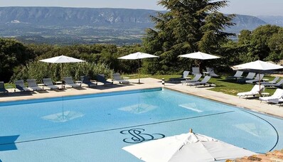 Prenájom helikoptéry : Hôtel Les Bories & Spa Gordes Lubéron