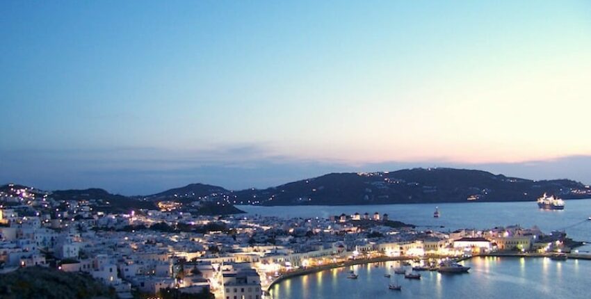Salzburg - Mykonos : prenájom súkromného lietadla 