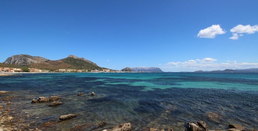 Londýn - Olbia : prenájom súkromného lietadla