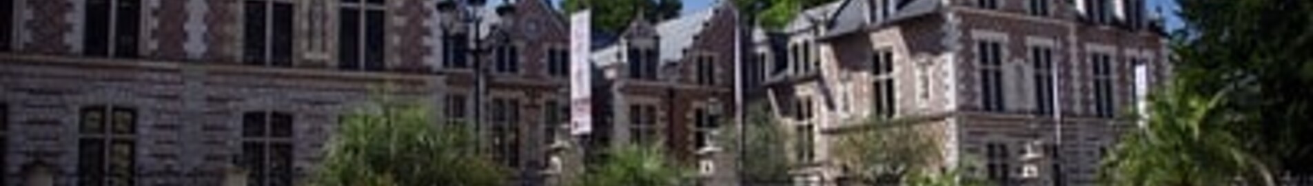 Orléans Saint-Denis-de-l'Hôtel : prenájom súkromného lietadla 