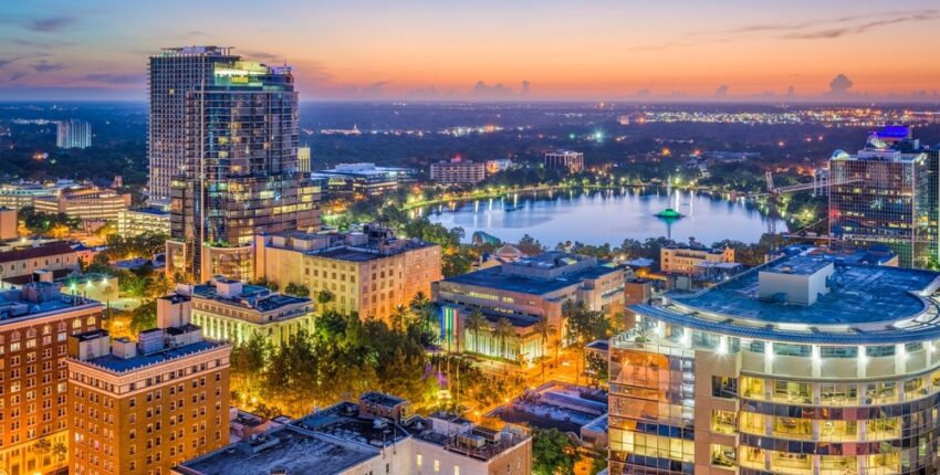 Orlando : prenájom súkromného lietadla 
