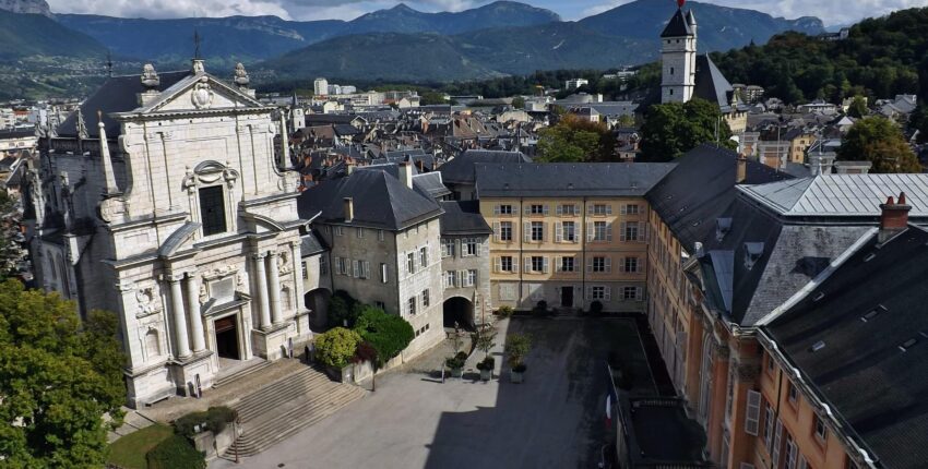 Chambéry Méribel: prenájom súkromného lietadla