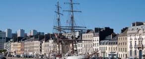 Cherbourg Maupertus: prenájom súkromného lietadla