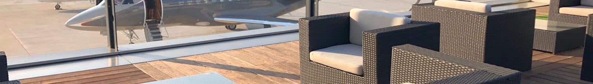 FBO (Fixed Base Operator): Všetko, čo potrebujete vedieť o súkromných termináloch pre biznis lietadlá