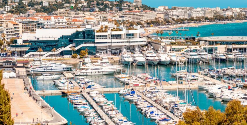 Madrid - Cannes: prenájom súkromného lietadla 