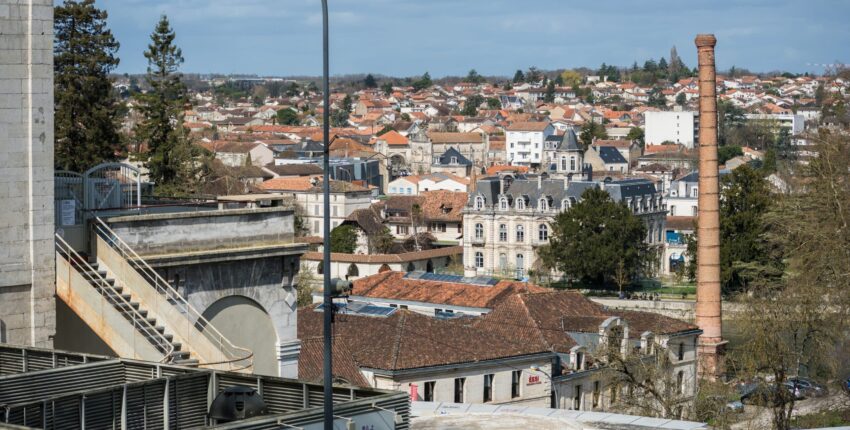 Angoulême Cognac: prenájom súkromného lietadla 