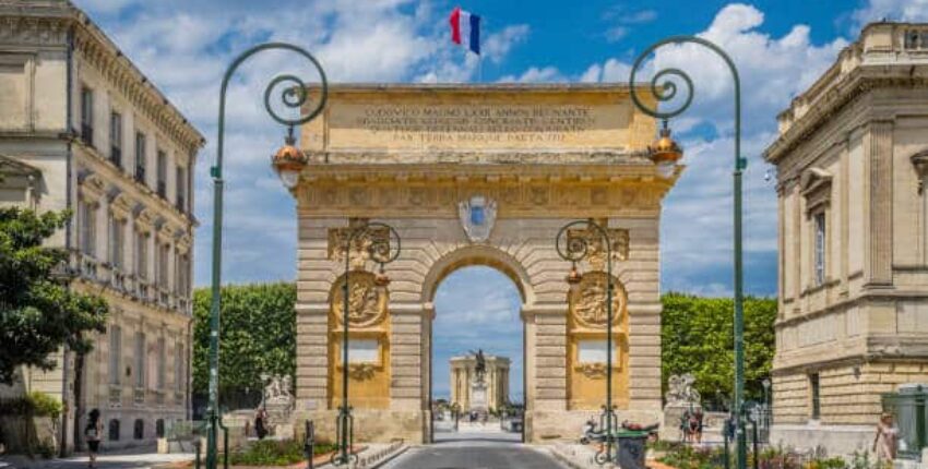 Paríž - Montpellier : prenájom súkromného lietadla
