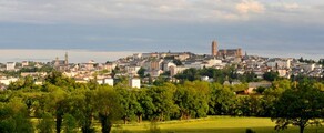 Rodez Aveyron: prenájom súkromného lietadla 