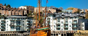 Bristol prenájom súkromného lietadla 