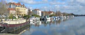 Roanne : prenájom súkromného lietadla 