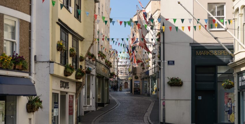 Guernsey : prenájom súkromného lietadla 