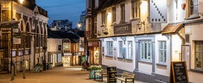 Basingstoke Lasham : prenájom súkromného lietadla 