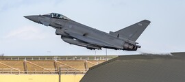 Lakenheath : prenájom súkromného lietadla