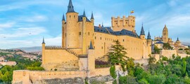Santiago de Compostela : Prenájom súkromného lietadla a vrtuľníka 