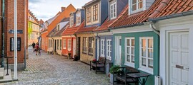 Sindal : prenájom súkromného lietadla 