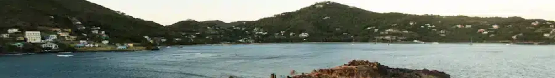 Bequia Isl J.F. Mitchell : prenájom súkromného lietadla