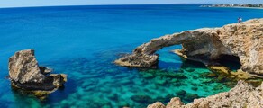 Larnaka : prenájom súkromného lietadla