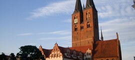 Bielefeld: prenájom súkromného lietadla 