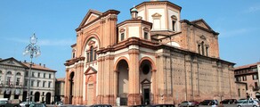 Voghera : prenájom súkromného lietadla 