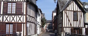 Bernay St Martin : prenájom súkromného lietadla