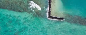 Johnston Atoll : prenájom súkromného lietadla