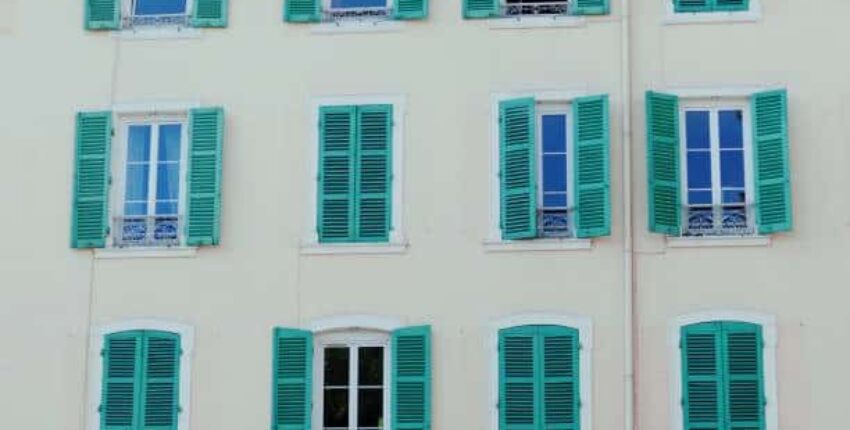 Prenájom súkromného lietadla v Villefranche Tarare