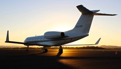 Jet Aviation: spoločnosť zaoberajúca sa obchodnou leteckou dopravou
