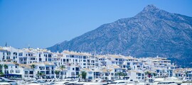 Súkromné tryskové a helikoptérové lietadlá v Puerto Banus