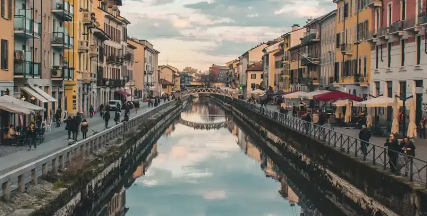 Saint-Tropez - Miláno Linate : prenájom súkromného lietadla