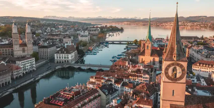 Amsterdam - Zürich : prenájom súkromného lietadla