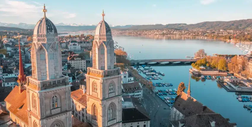 Amsterdam - Zürich : prenájom súkromného lietadla