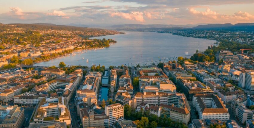Ženeva - Zürich : prenájom súkromného lietadla
