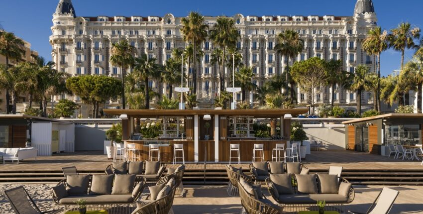 Ženeva - Cannes : prenájom súkromného lietadla