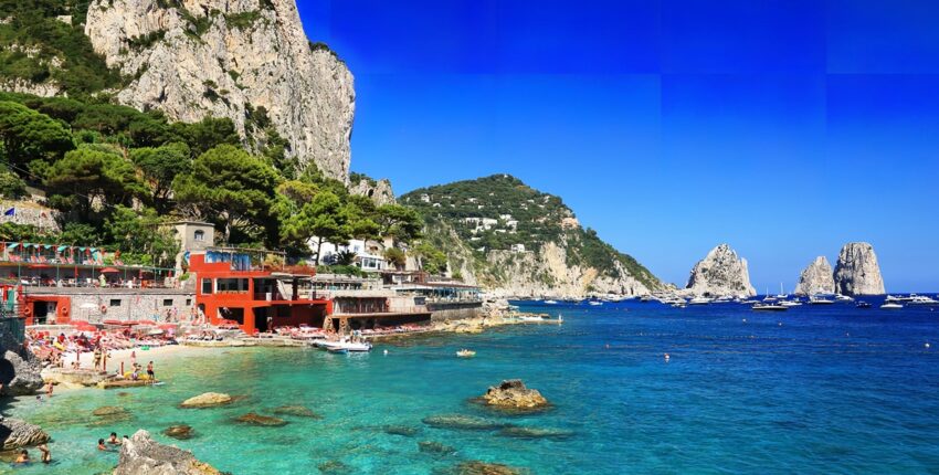 Saint-Tropez - Capri : prenájom súkromného lietadla