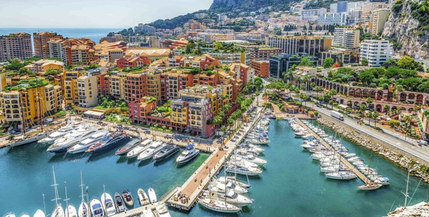 Saint-Tropez - Monako : prenájom súkromného lietadla