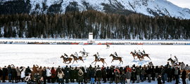 Zürich - St. Moritz: preprava vrtuľníkom