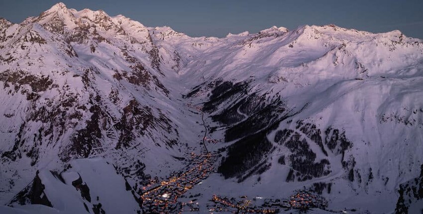 Ženeva - Val d'Isère: preprava vrtuľníkom